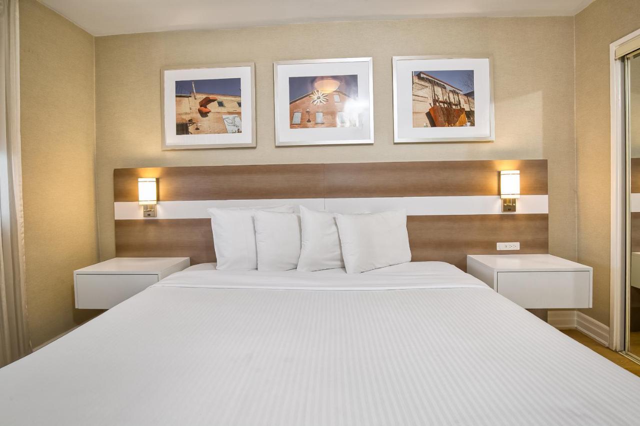 Town Inn Suites Hotel Toronto Zewnętrze zdjęcie
