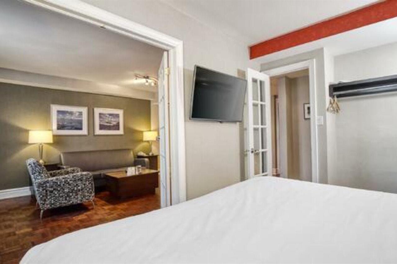 Town Inn Suites Hotel Toronto Zewnętrze zdjęcie