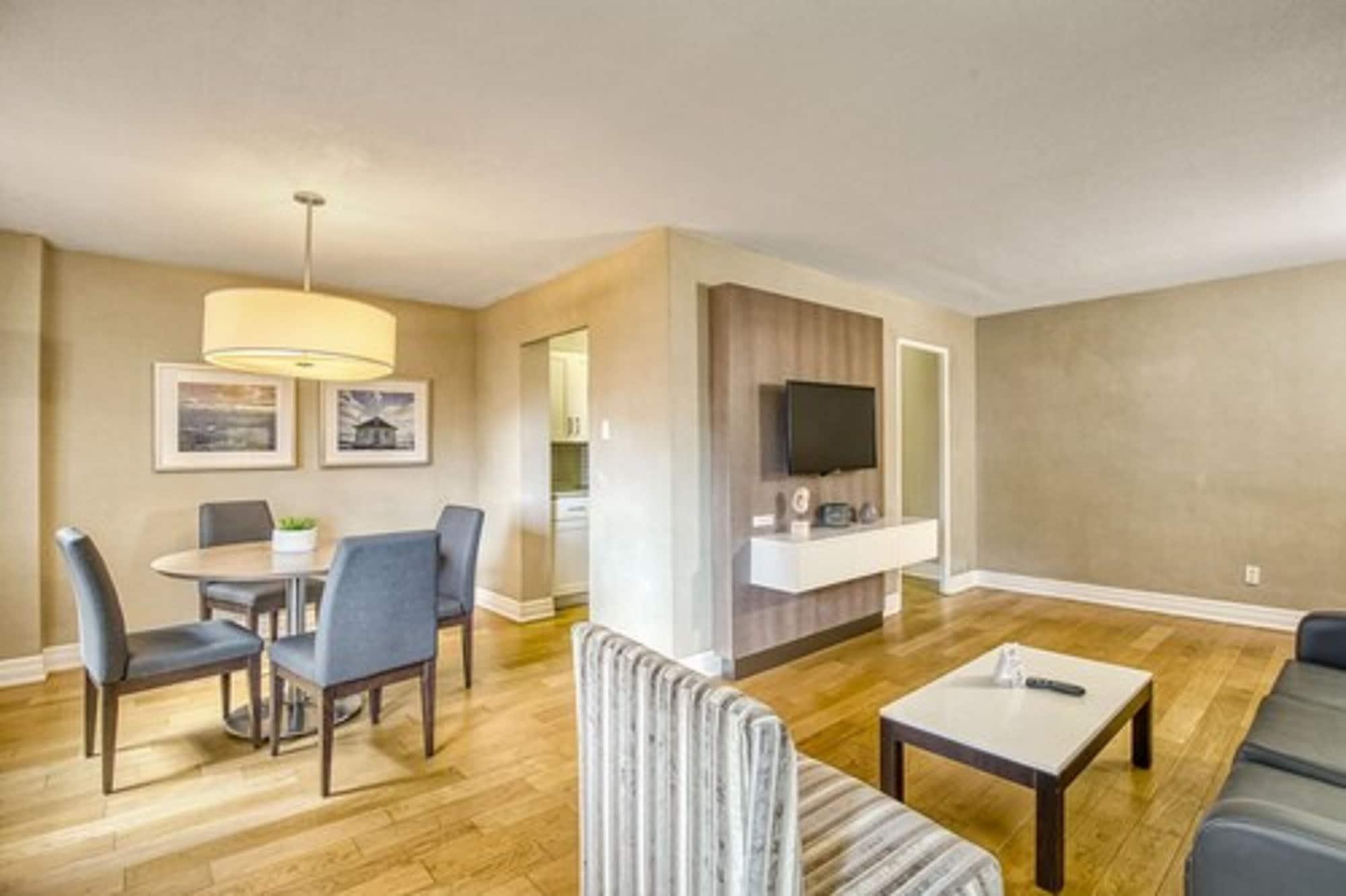 Town Inn Suites Hotel Toronto Zewnętrze zdjęcie