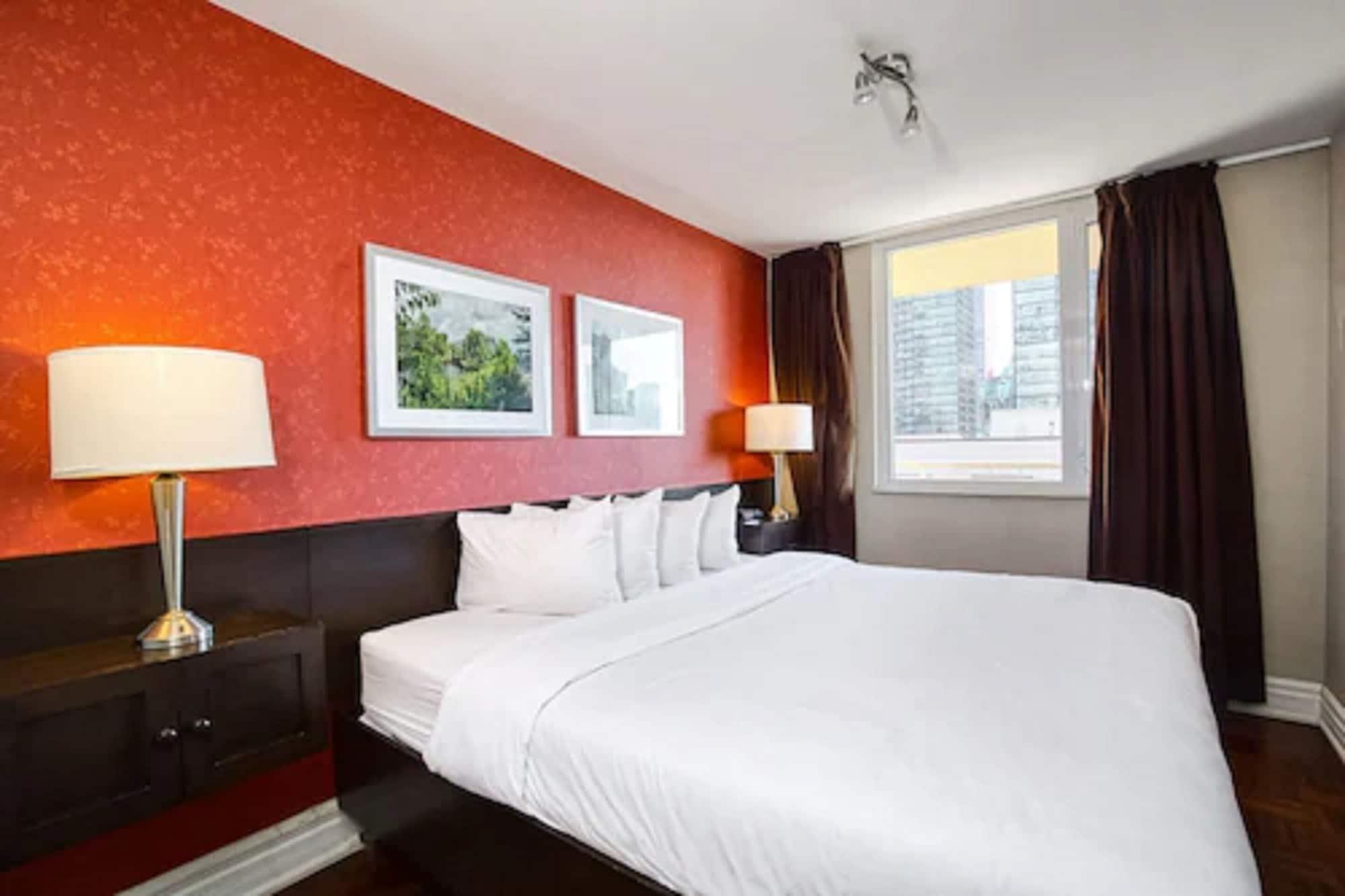 Town Inn Suites Hotel Toronto Zewnętrze zdjęcie