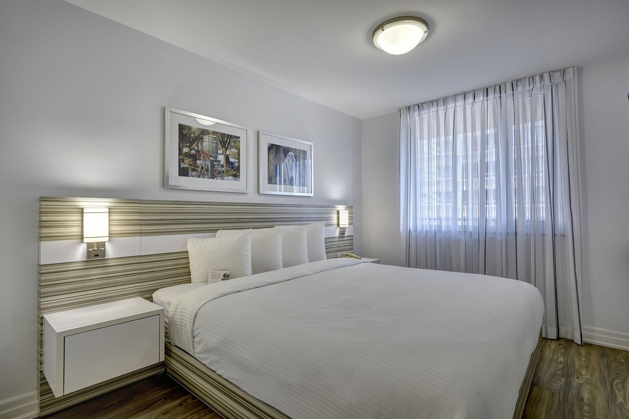 Town Inn Suites Hotel Toronto Zewnętrze zdjęcie