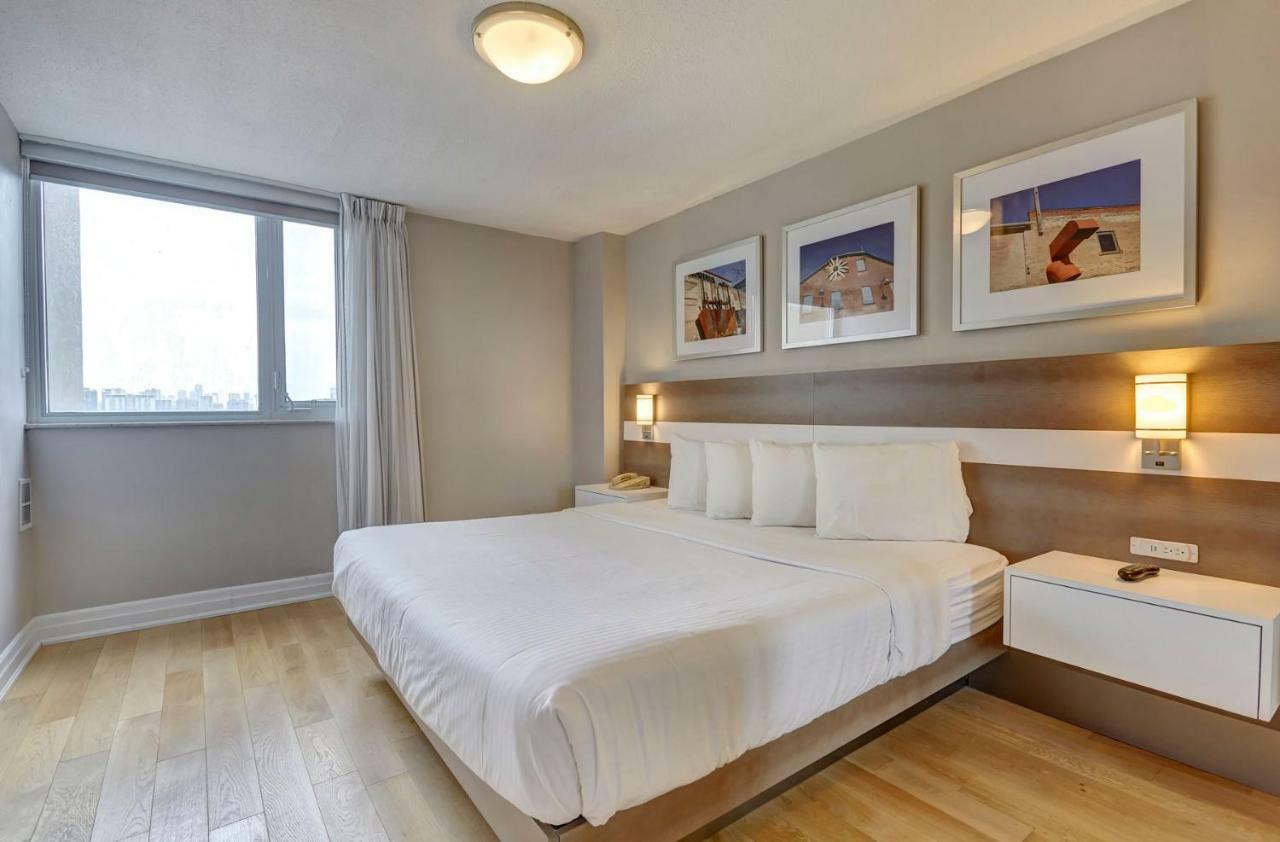 Town Inn Suites Hotel Toronto Zewnętrze zdjęcie