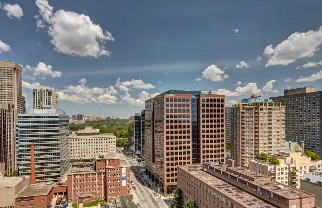 Town Inn Suites Hotel Toronto Zewnętrze zdjęcie