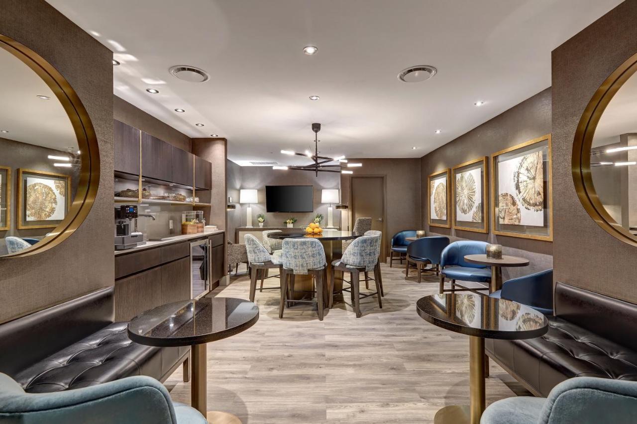 Town Inn Suites Hotel Toronto Zewnętrze zdjęcie